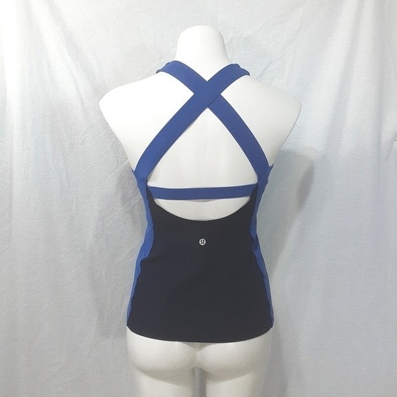 NWT Lululemon Athletic Layered Tank Built-In Bra Fitted Gym Yoga Training Top 6 - Picture 4 of 8